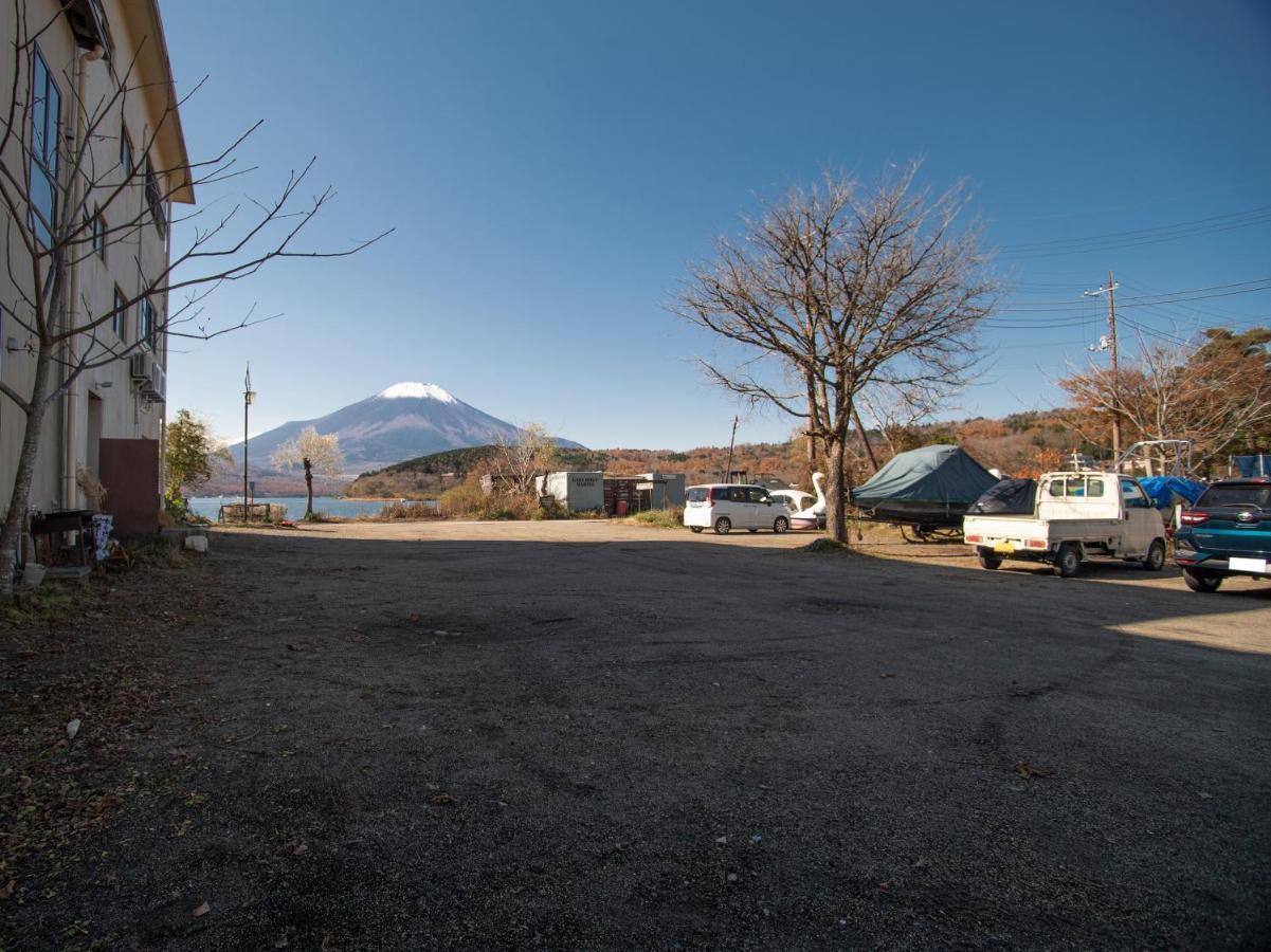 Tabist Lakeside In Fujinami Yamanakako Exterior photo